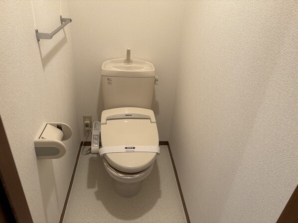 ハッピーロード佐土の物件内観写真